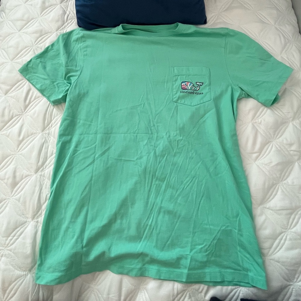 Vineyard Vines Tee Shirt